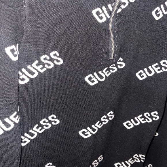 Women’s guess sweater - Picture 3 of 3